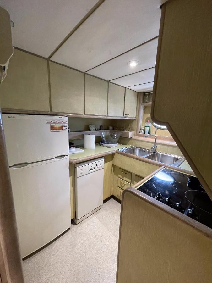 Hotel Yacht Sotavento Sant Adria de Besos Ngoại thất bức ảnh